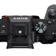 SONY fotoaparat ILCE7M3KB.CEC Alpha 7 III + objektiv z zoomom 28-70mm