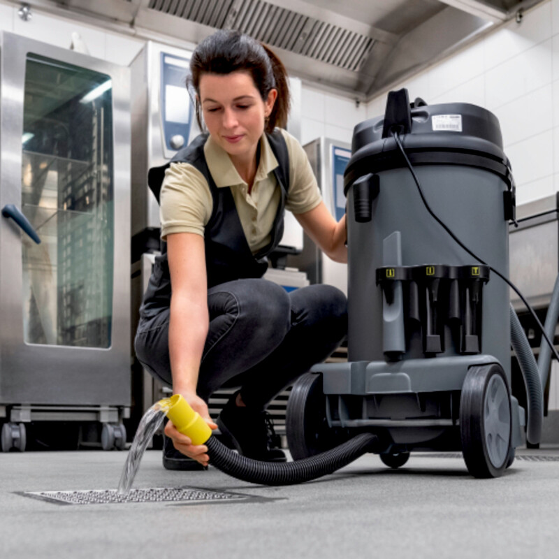 bffc21015ae80559e8e9491a7fd76b6a Karcher PROFI sesalec NT 48/1 1.428-620.0